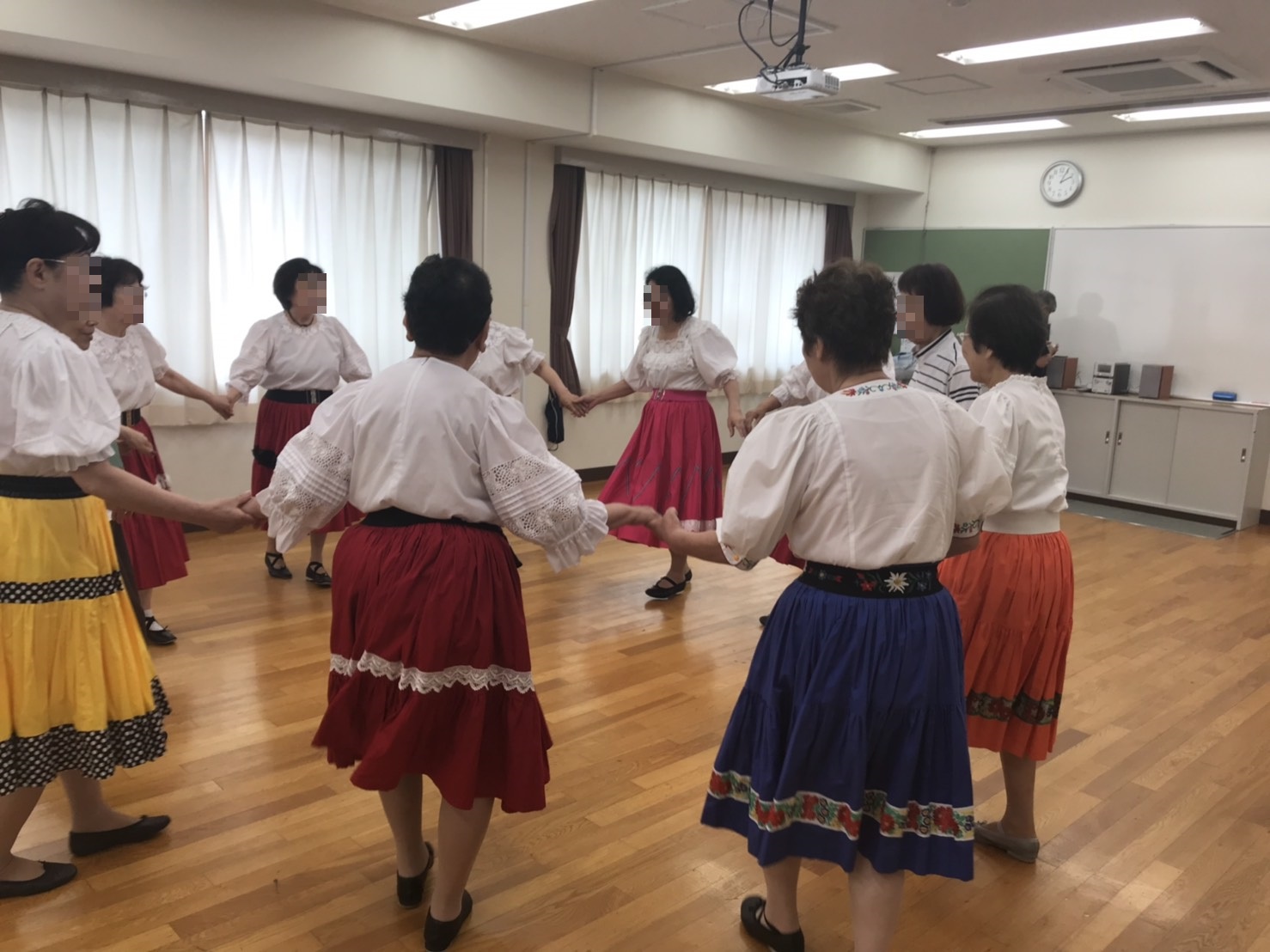 フォークダンス